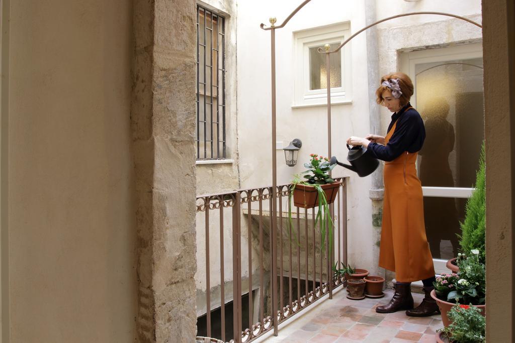 Ortigia Guest House Casa Flora Siraküza Dış mekan fotoğraf